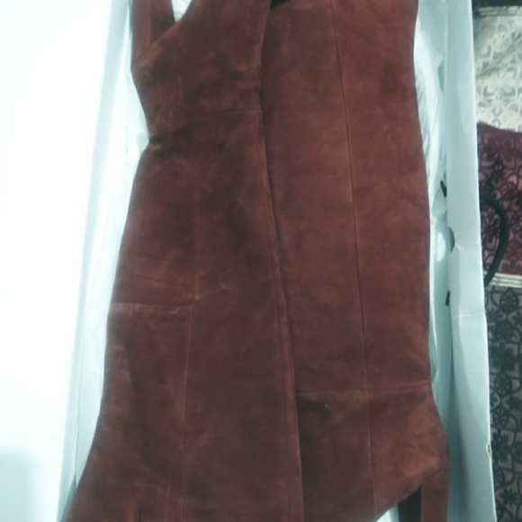 Nine West boots - Picture 2 of 4